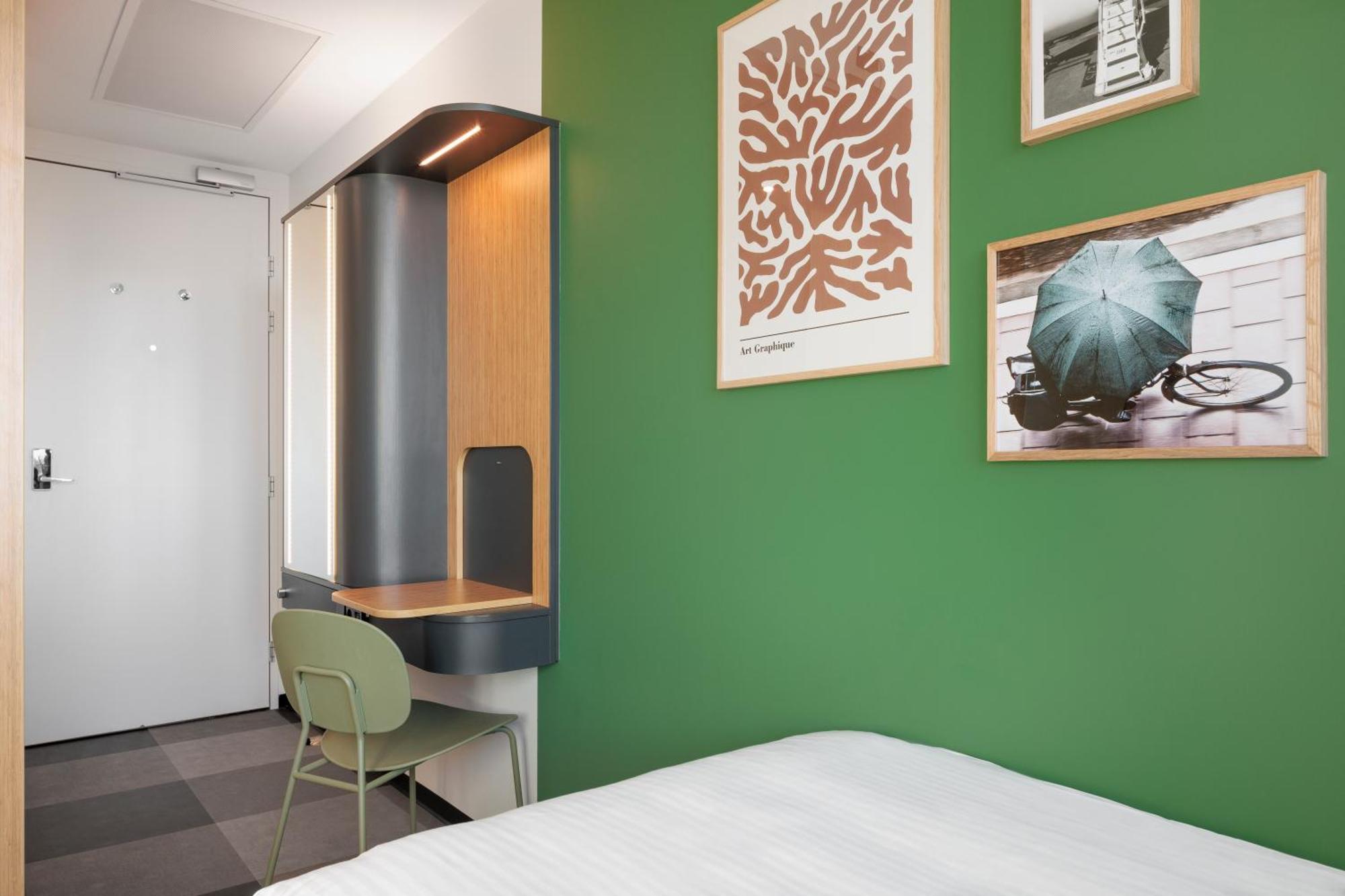Maxhotel Amsterdam Airport Schiphol - Recently Renovated Hoofddorp Eksteriør billede